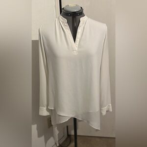 Chico’s Flowing Layers Tula Tunic Size 1 (Size 8)